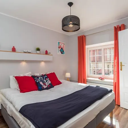 Goma Rent Dluga Old Town