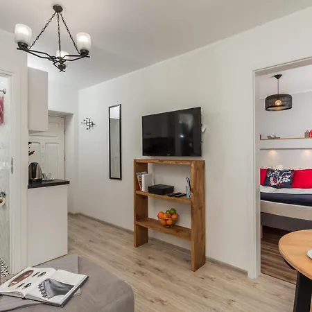 Goma Rent Dluga Old Town