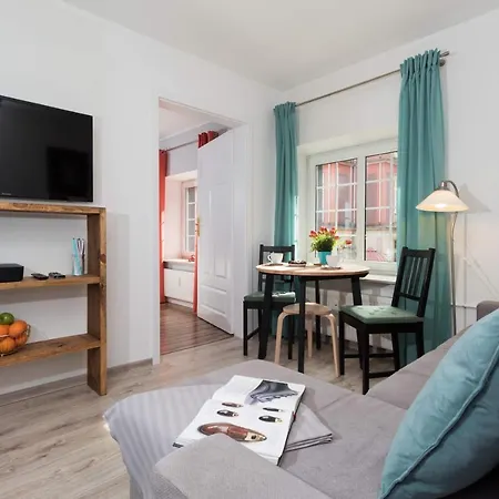 Goma Rent Dluga Old Town